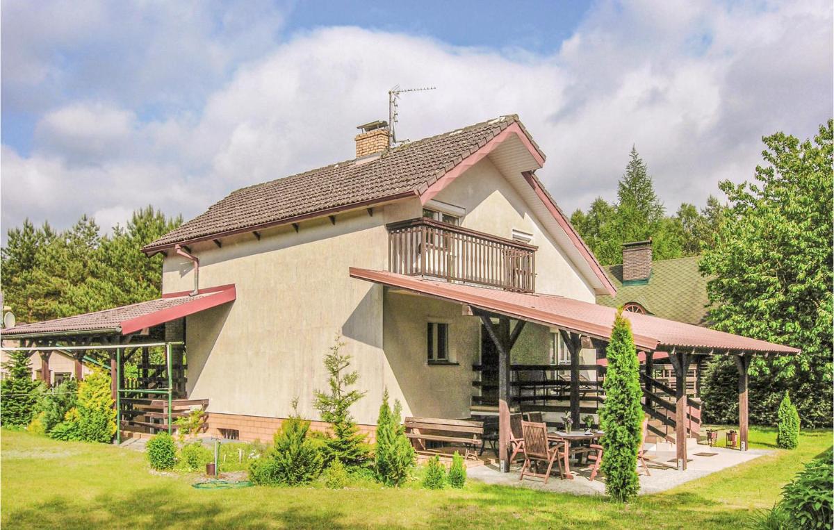 5 Bedroom Lovely Home In Klodawa