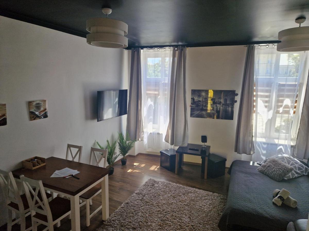 Apartament 4b Azyl