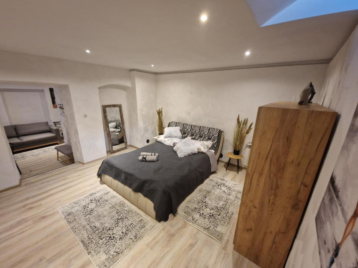 Apartament A1