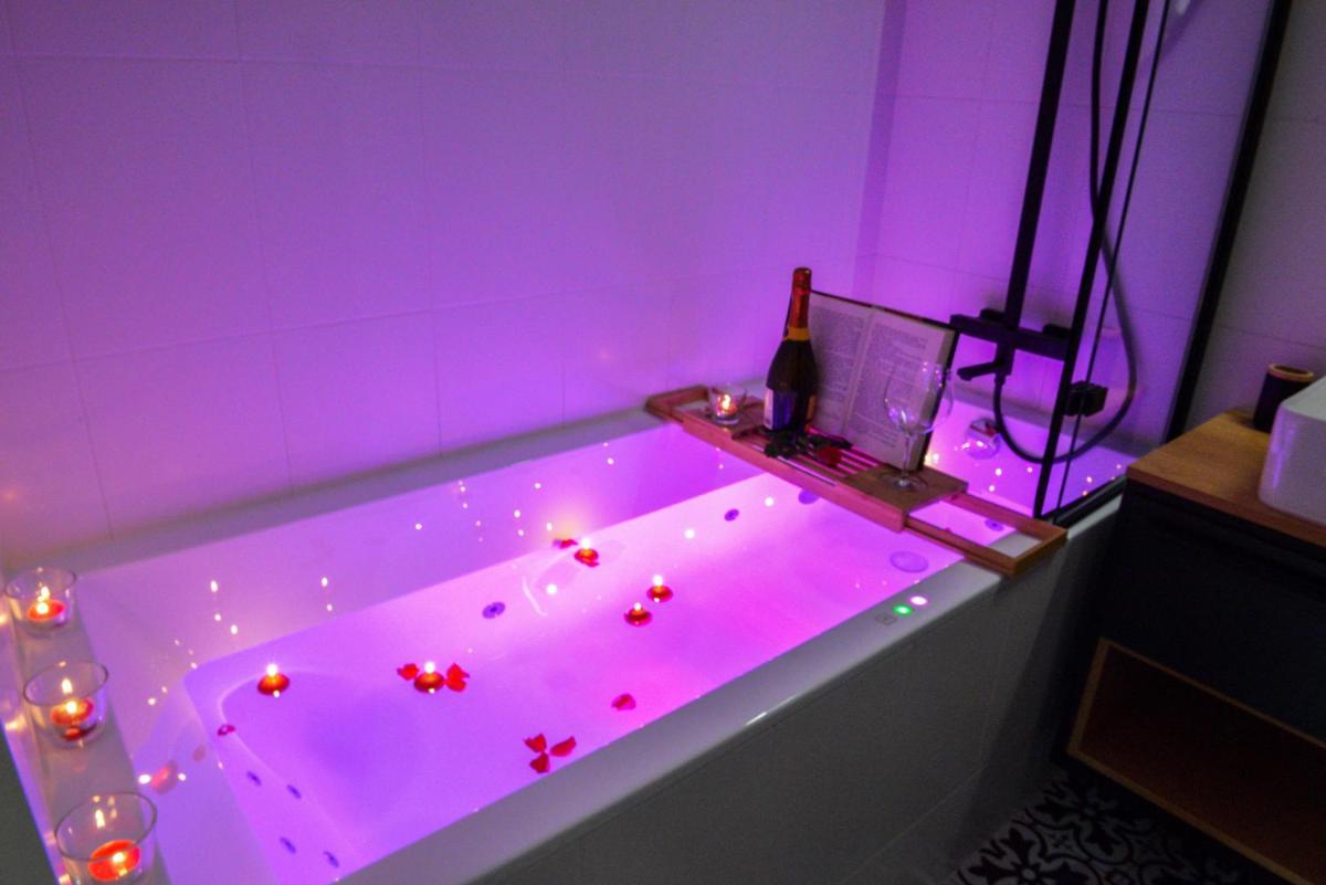 Apartament Leśny No 64 nad Zalewem JACUZZI, KOMINEK z Garażem w cenie