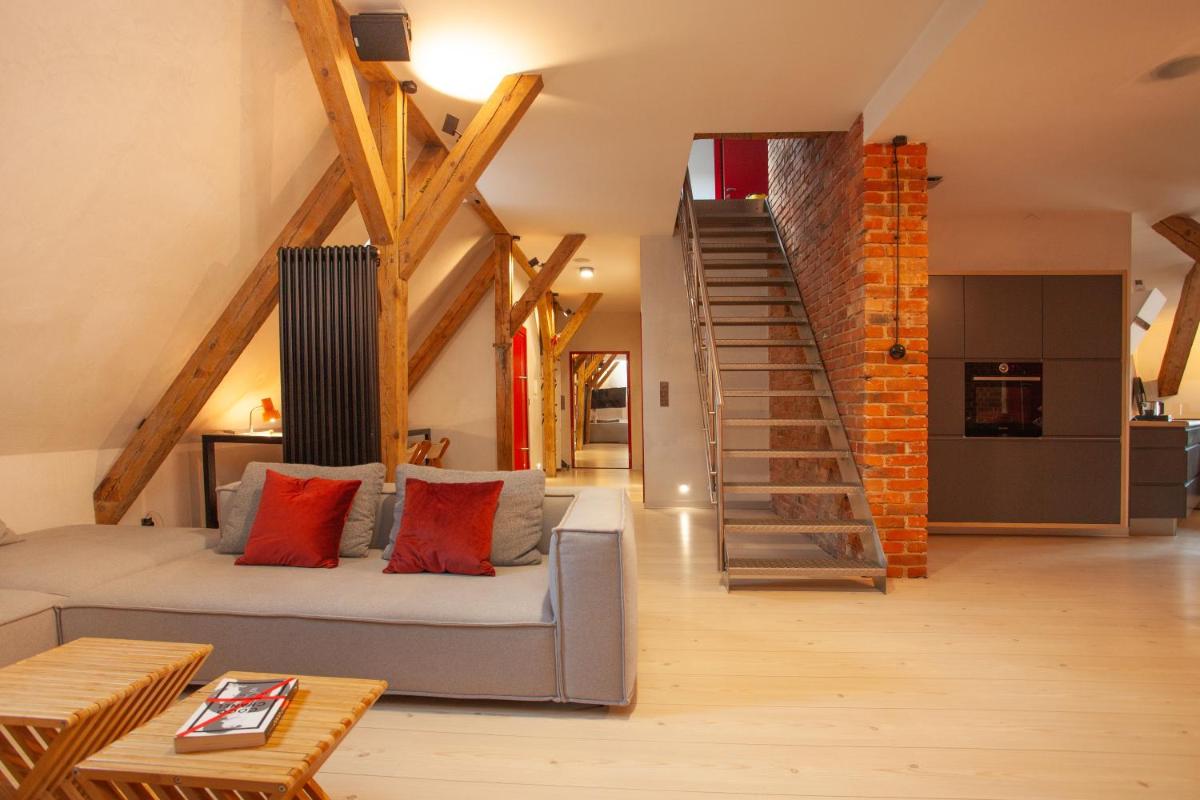 Big Apartment-250m2-City Center