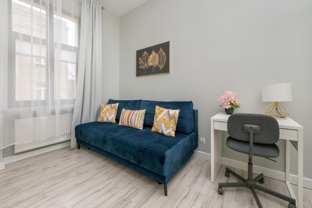 Charming Studios in the center of Lodz by Renters