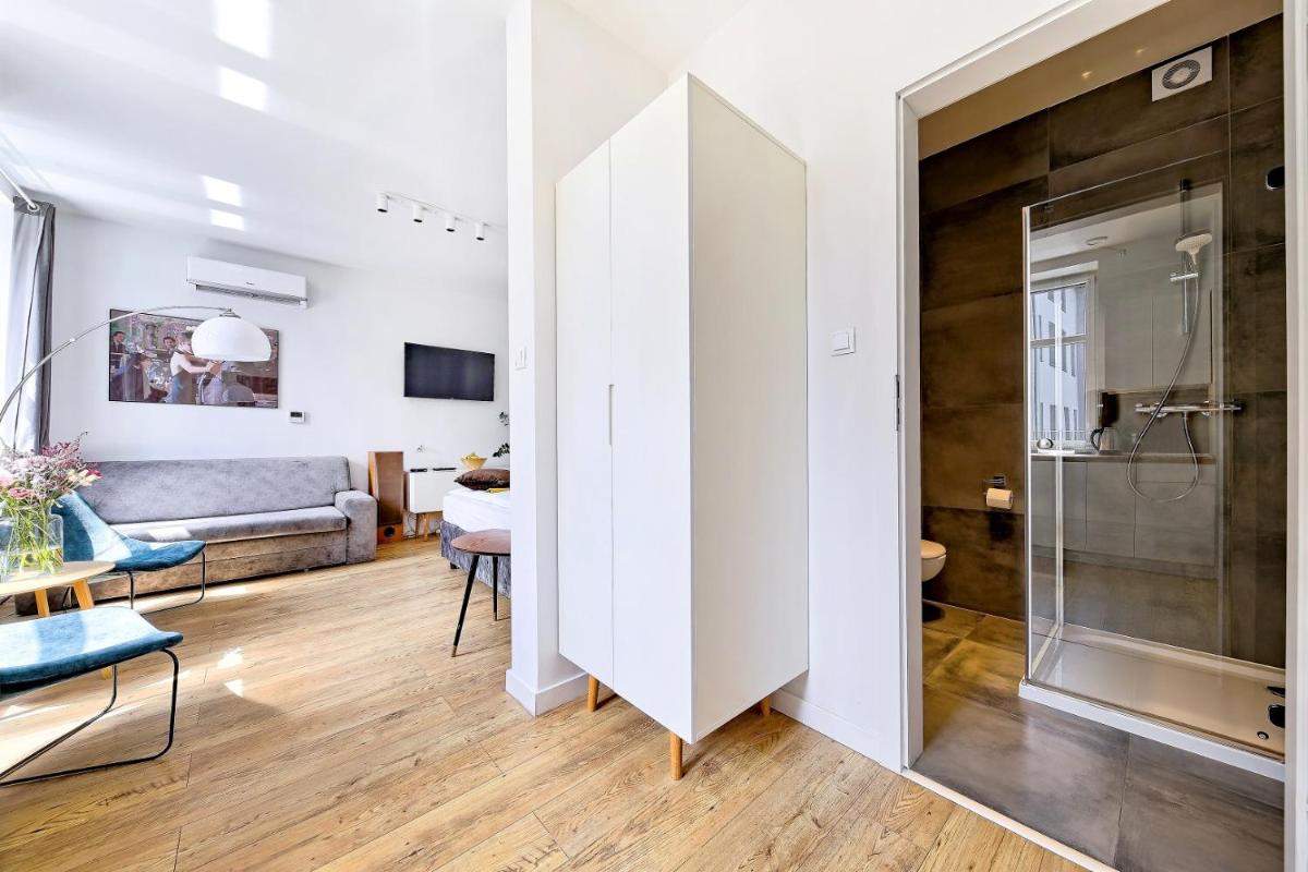 Cinema Apartments