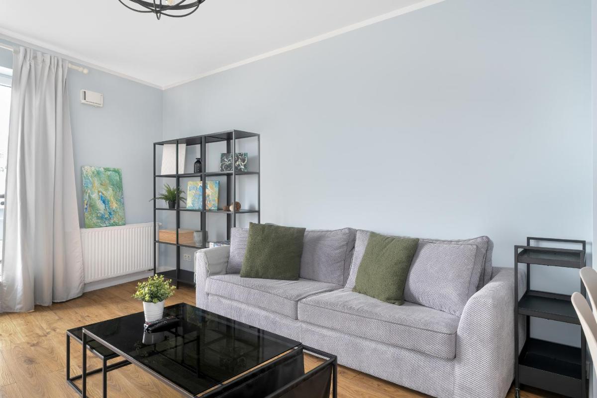 Elegant Apartment Poznań Jeżyce Near MTP by Renters