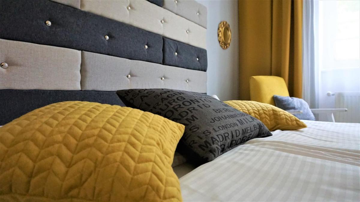 Explorer Hostel & Apartment Stare Miasto OLD TOWN 24H #don't be a tourist, be an Explorer!