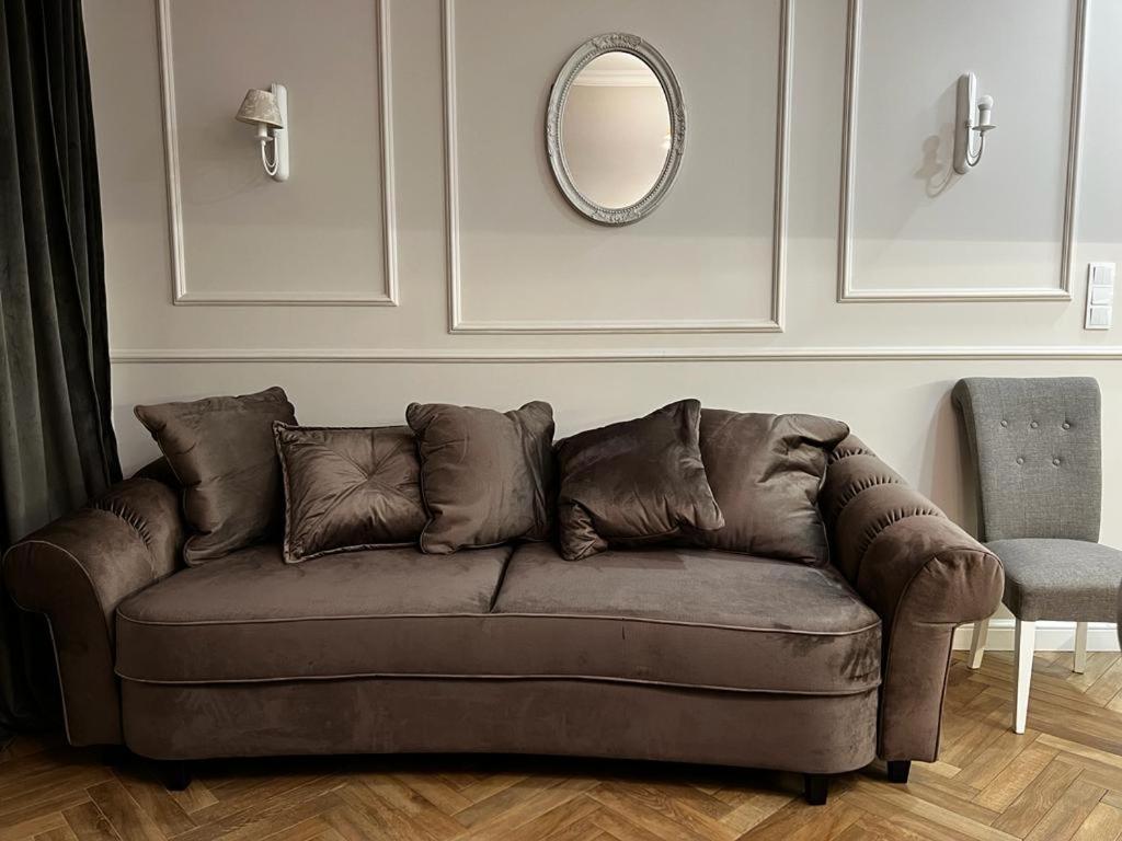 Family & Business Sauna Apartments Sienkiewicza No1 Centrum Plac Lliteratów- 1 Bedroom with Private Sauna, Bath with Hydromassage, Parking