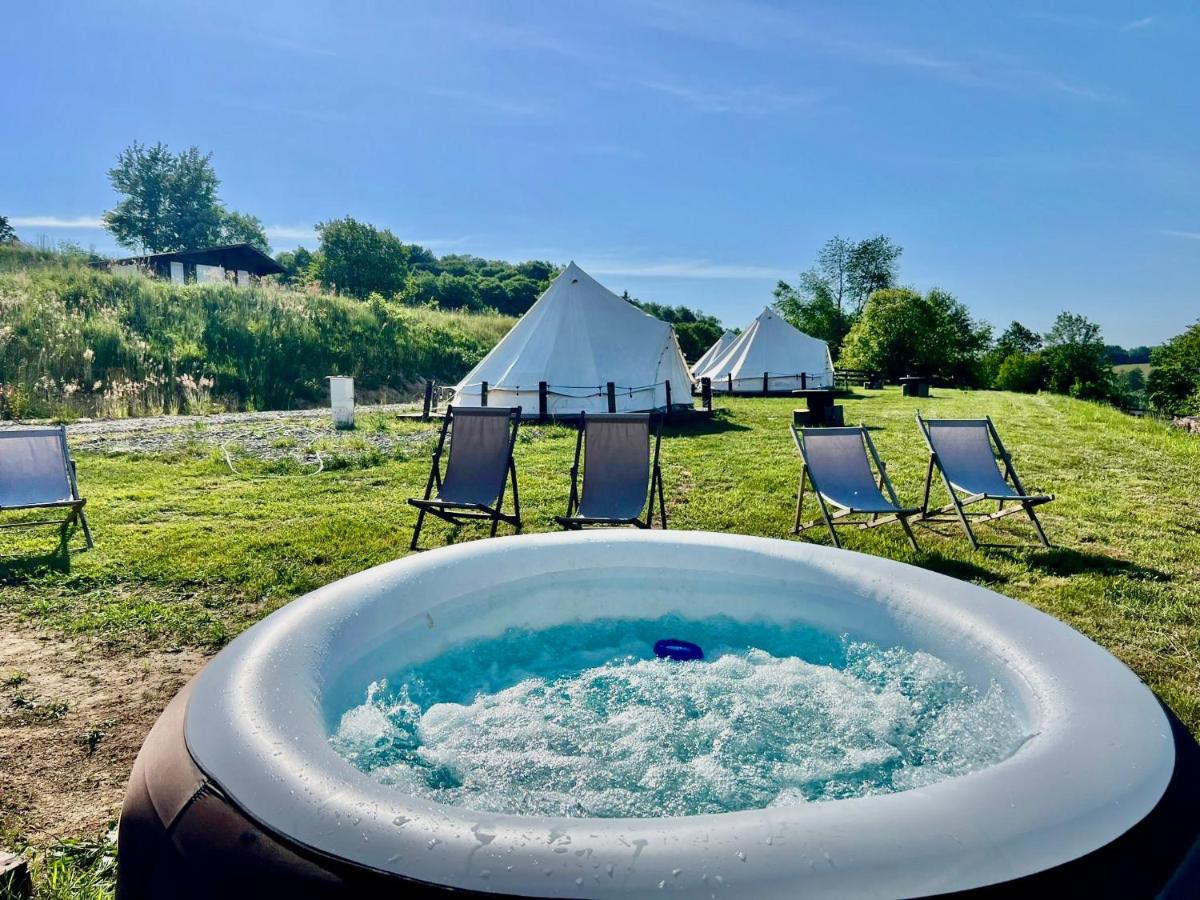 Glamping Bieszczady z jacuzzi i basenem