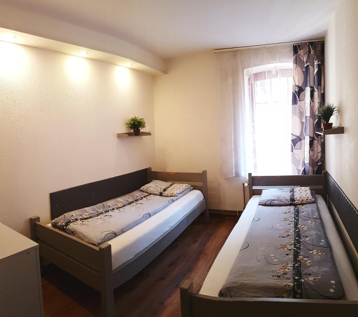 Hostel Orange