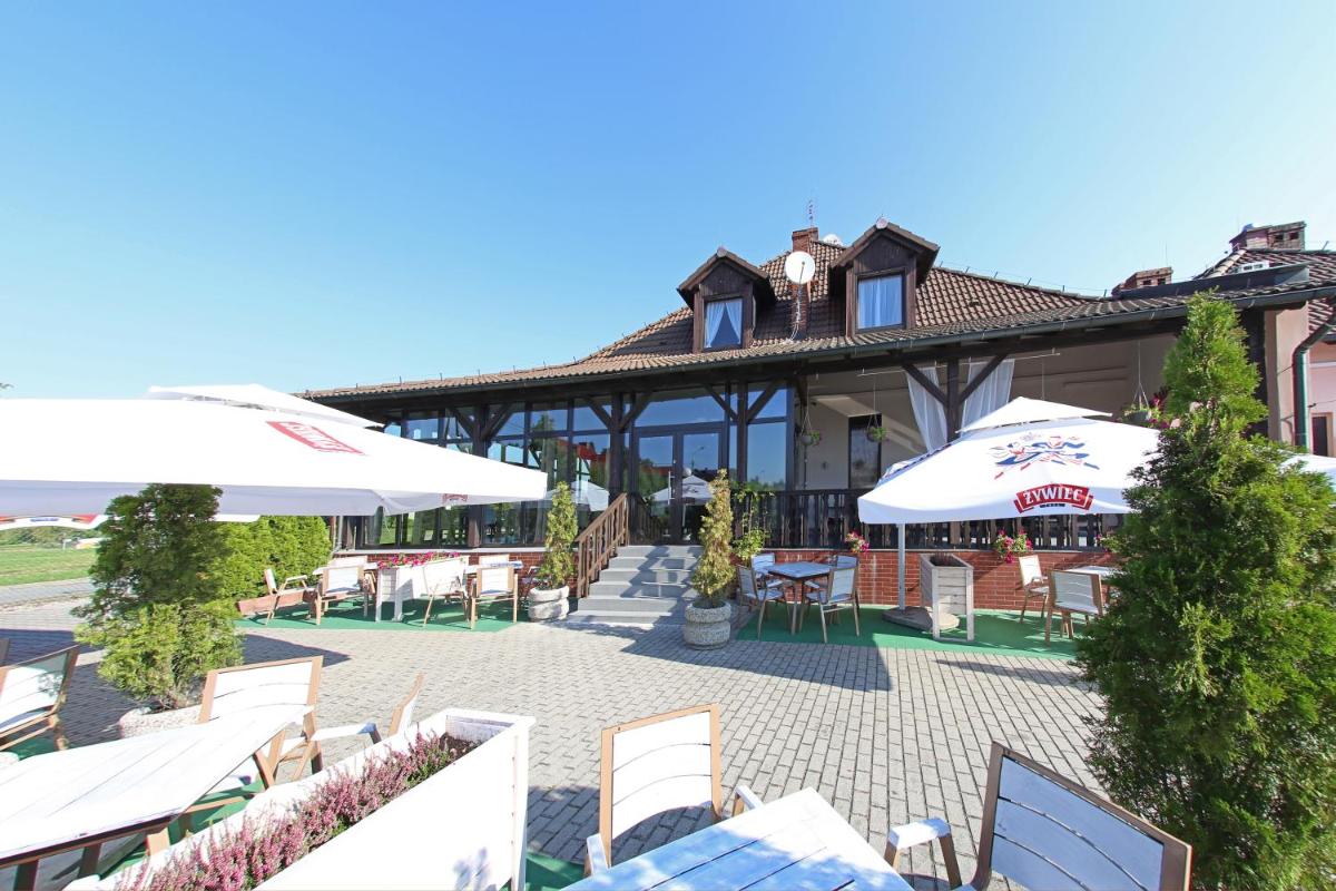Hotel Nad Stawem