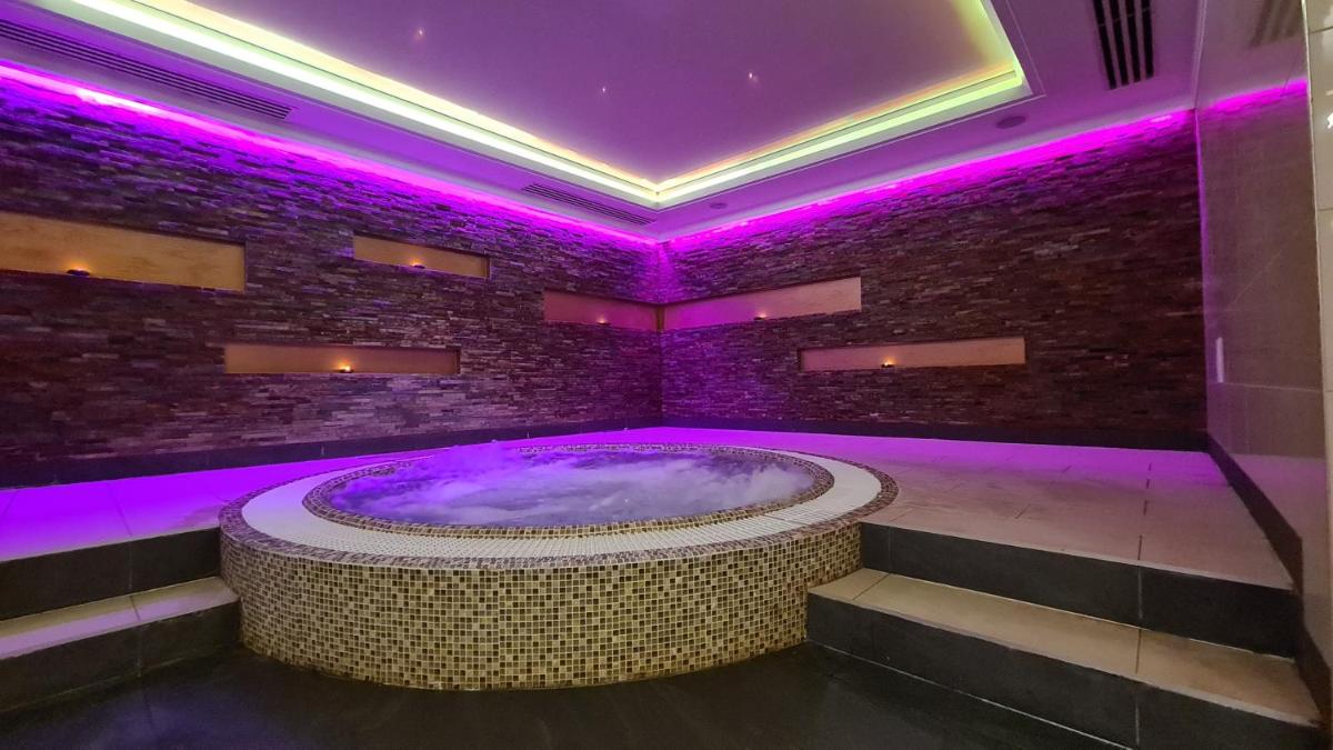 Hotel & SPA Odeon