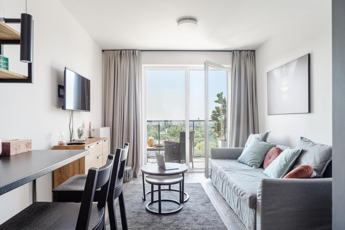 Lumina apartments with parking, balcony Lodz