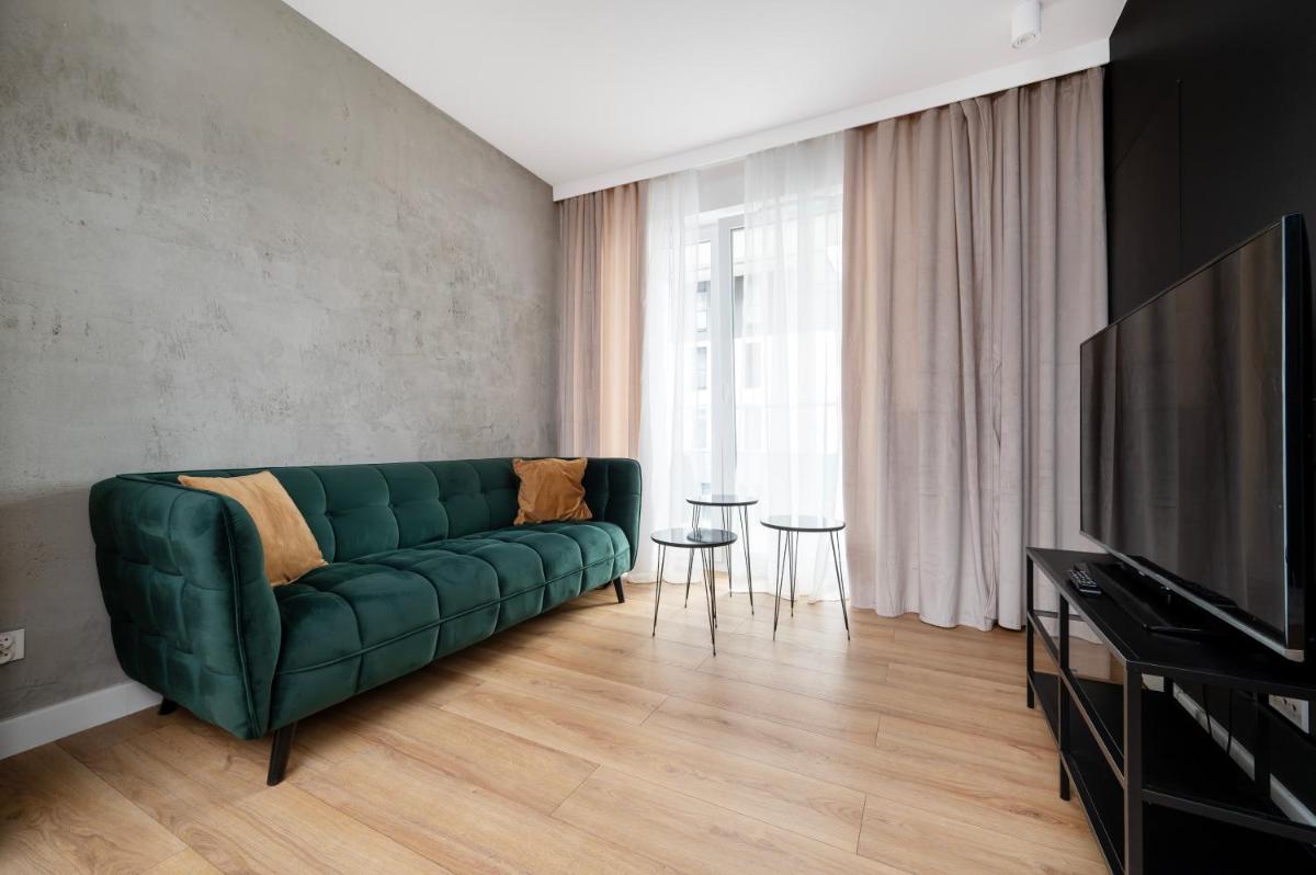 Manufaktura Modern Apartment