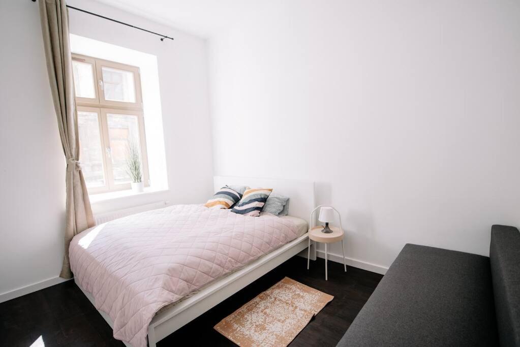 Piotrkowska 50 & Narutowicza Five-Room Elite Enclave - New Listing