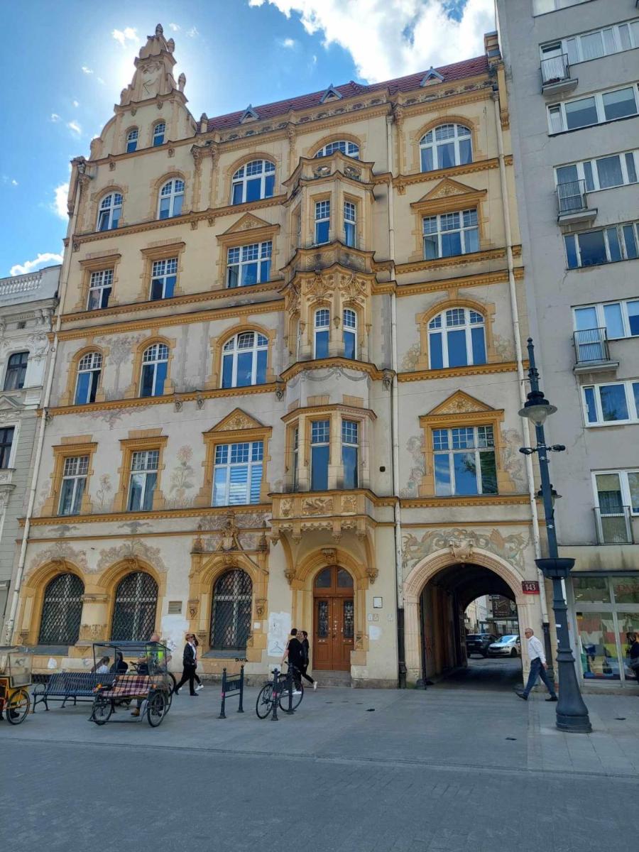 Piotrkowska Off Family Apart
