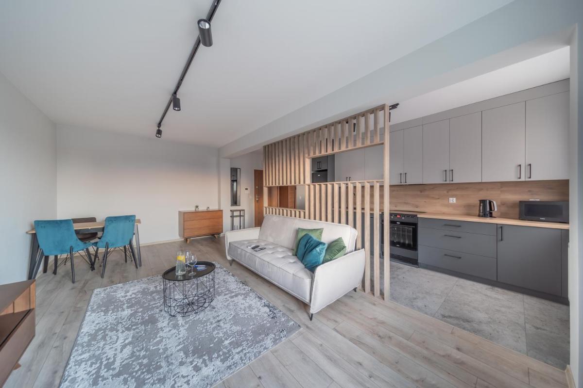 ResiNest Apartamenty Depowa 9F