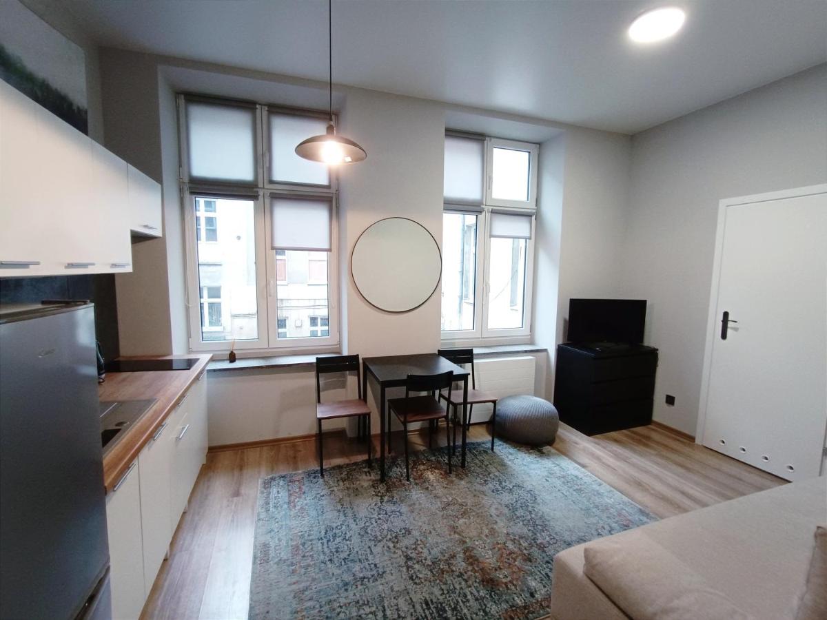 STEELPOINT Apartments Jaracza 15