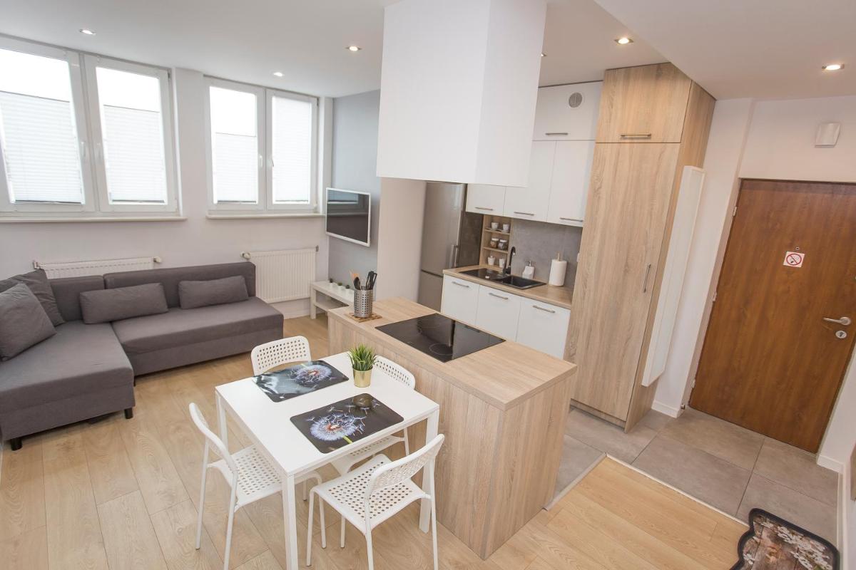 Urban Jungle Apartment in the city center
