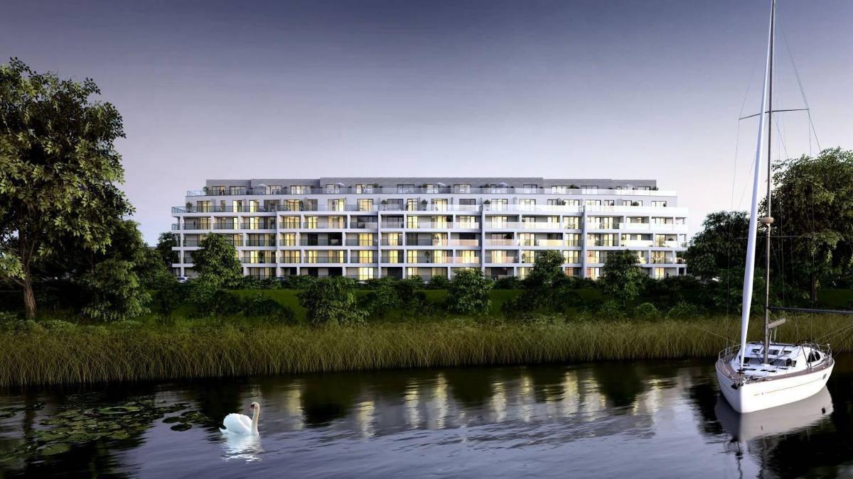 Urokliwy Apartament z dużym tarasem i widokiem na Jezioro Białe