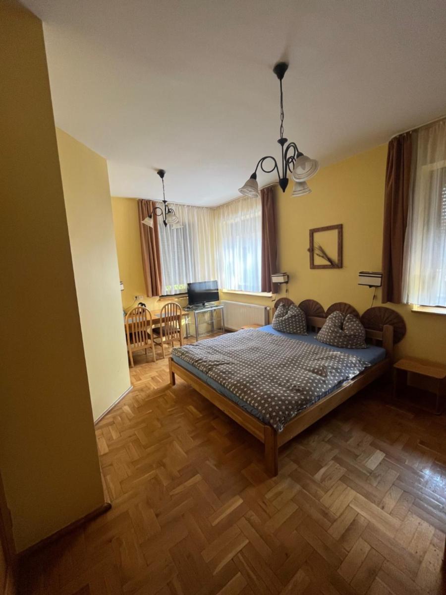 Villa Senator with access Kitchen - Adults Only