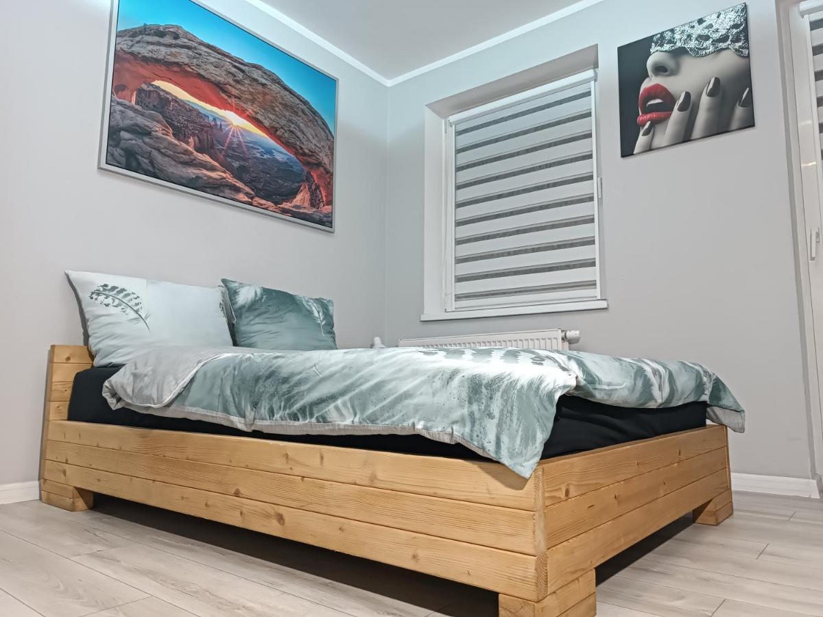 WRN APARTAMENTY - silver