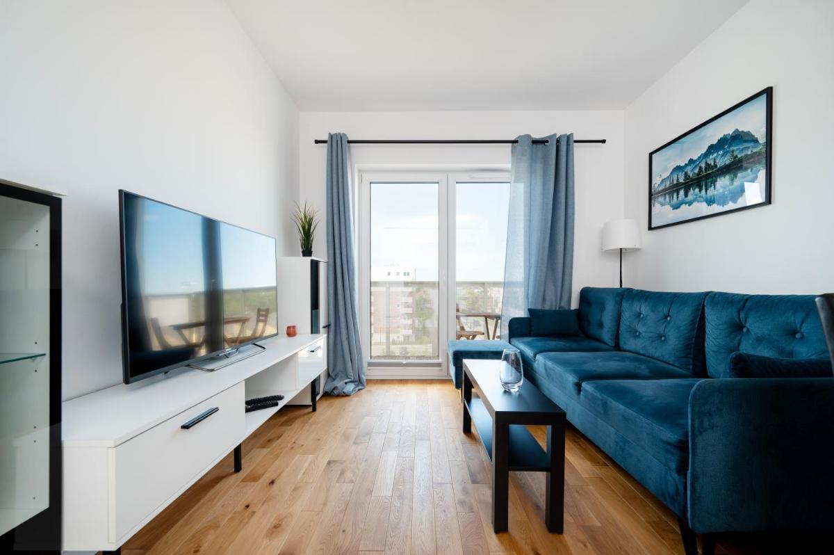 Wróblewskiego Apt - Balcony, Parking, Workspace - by Rentujemy