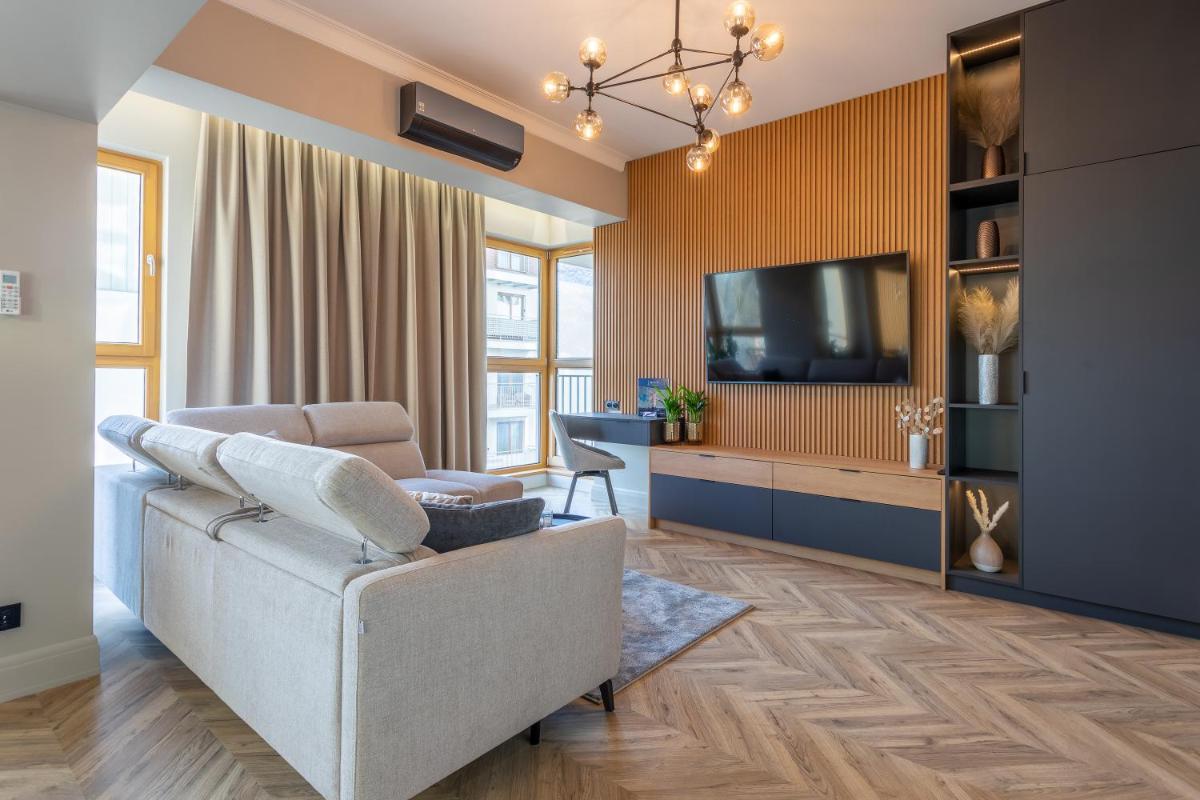 Ambria Apartments Platan Tower
