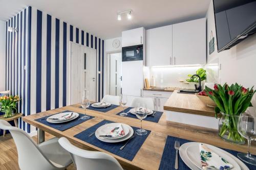 Apartament 12B Niebieskie Apartamenty Poddąbie dawniej Blue Marine z basenem krytym, odkrytym, salą zabaw, animacjami