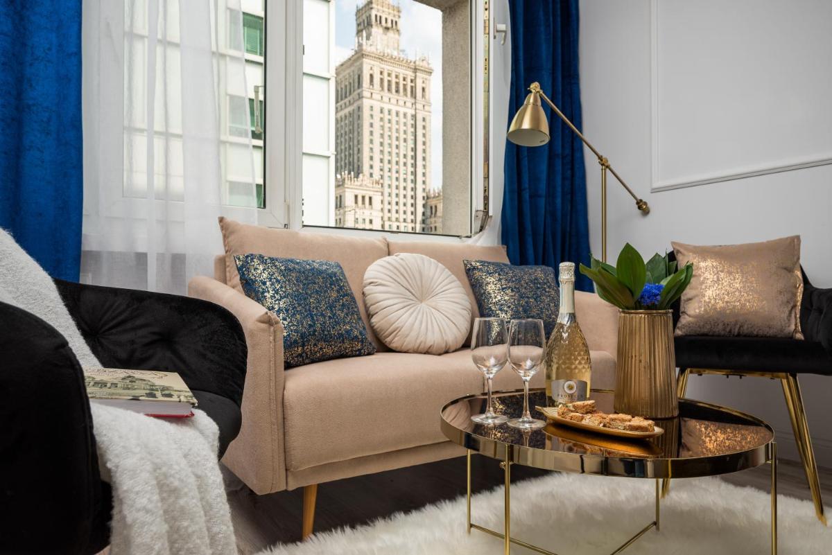 Stunning 2-bedroom Apartament - Palace in the window & 2 minutes to Central Station