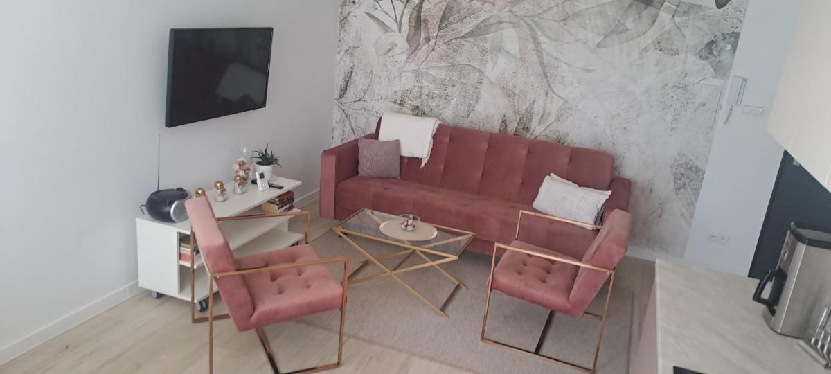 Apartament Edi
