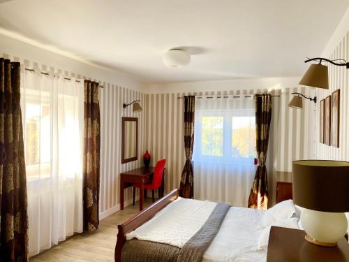 LAS SŁUPSKI PREMIUM LOVE APARTAMENT NR5 Wifi Netflix Smart TV50 full kitchen double bathtub up to 4 people full pleasure quality stay