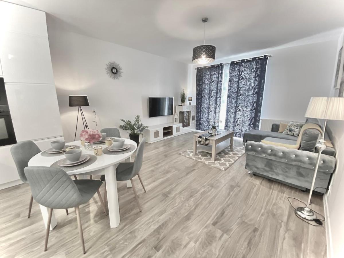 Apartament KINGA nad rzeką Iławką