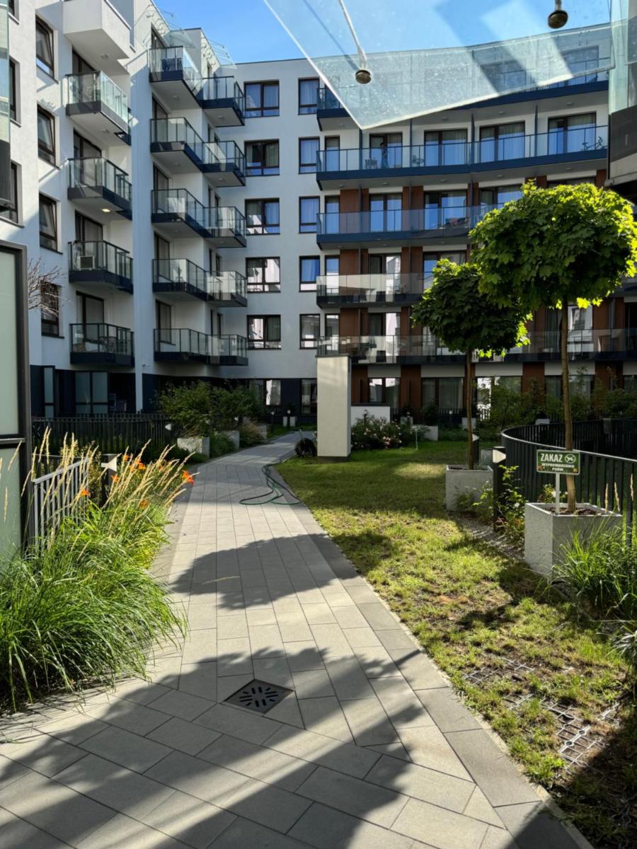 Apartament przy Metrze