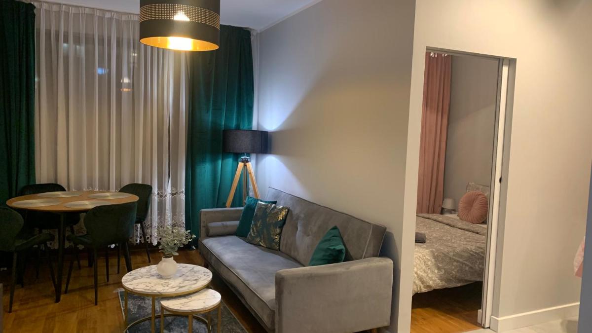 Arkadia Business Suite By Urban Wake
