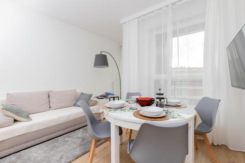Baltic Nomad Studio Bastion Walowa Old Town by Noclegi Renters