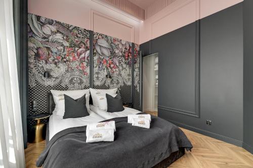 Black Star Loft Apartment by Downtown Apartments
