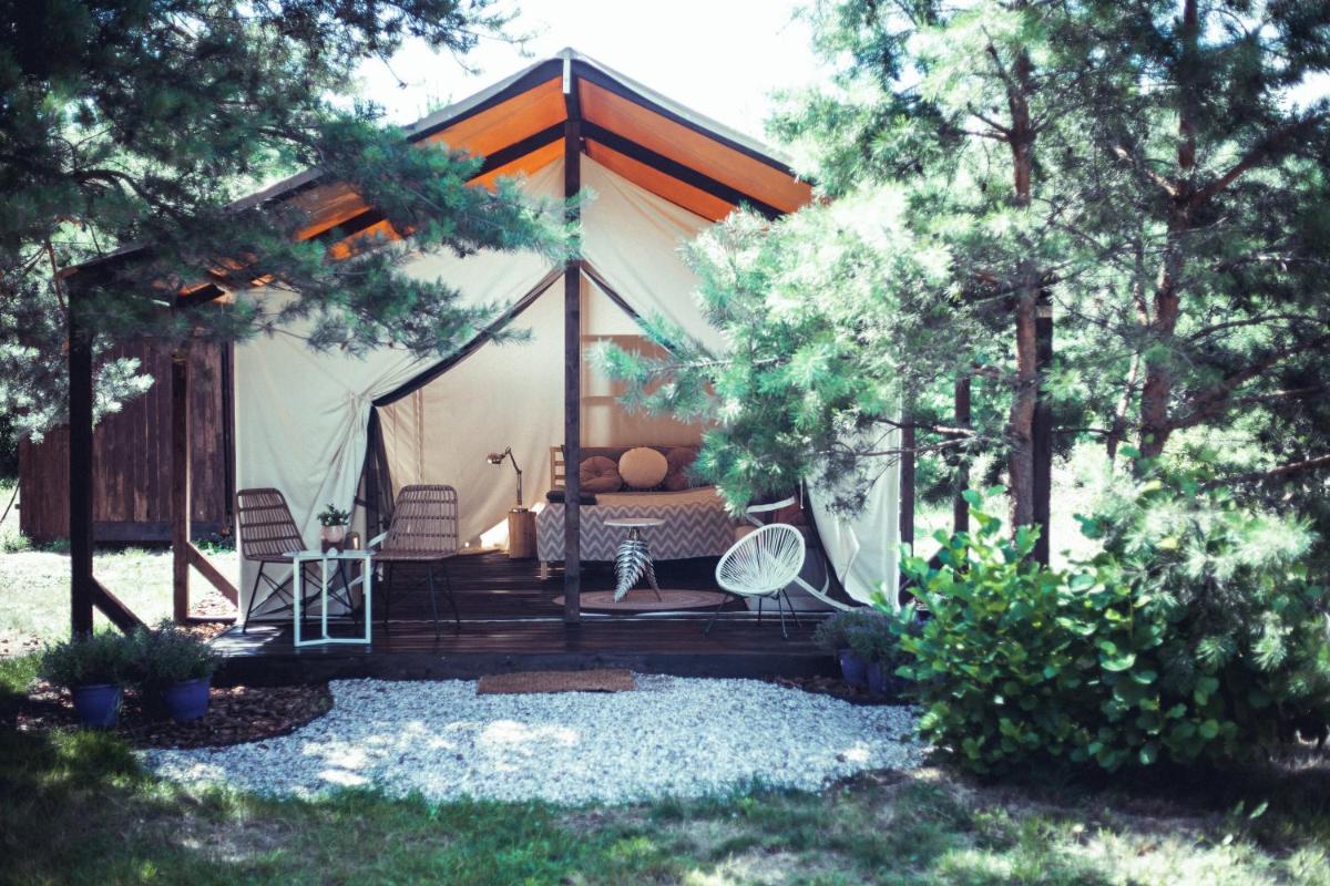 Boho Park Glamping