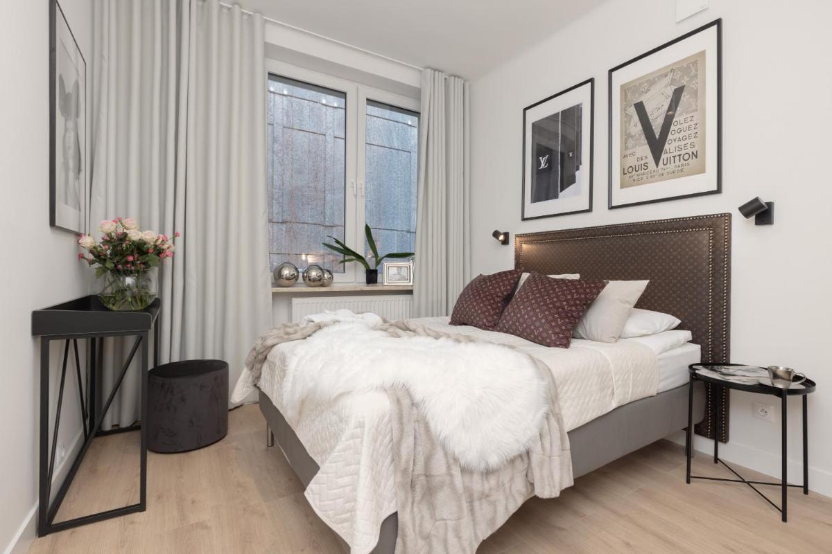 Bracka Fashion Apartment by Renters Prestige