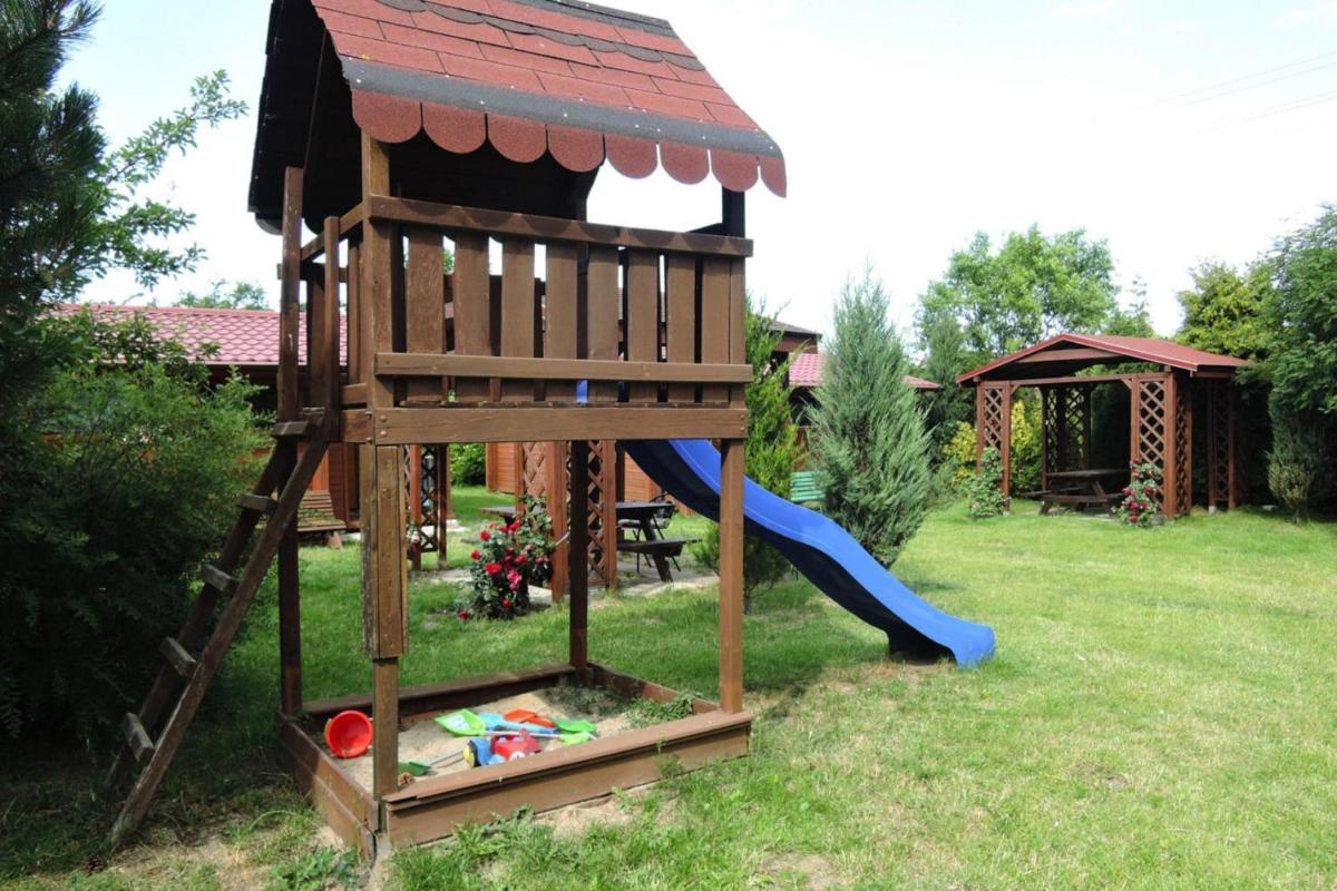 Bungalows in Wrzosowo The Bird s Cage for 4 persons