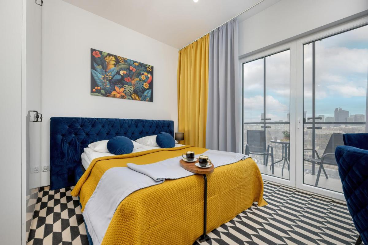 Business Center Apartments Warsaw Wola by Noclegi Renters