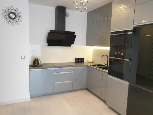 Caskada Modern Apartment 3 NOWY APARTAMENTOWIEC WINDA