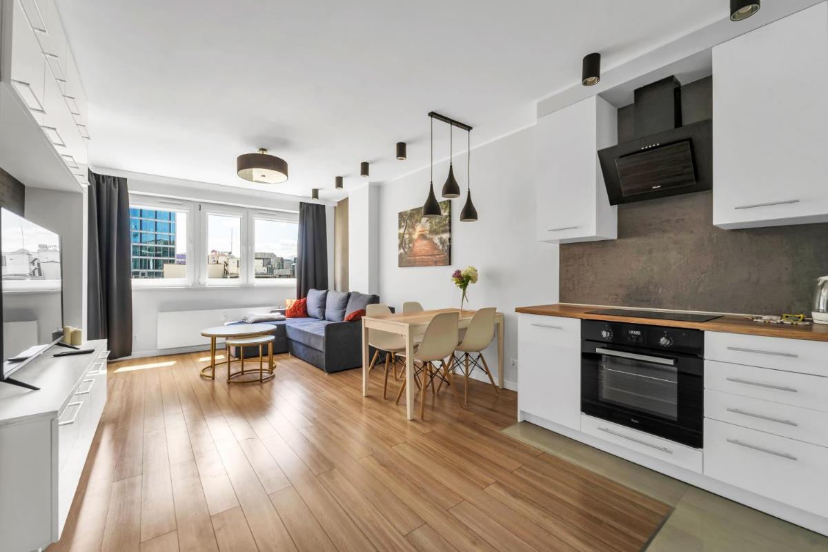 Chmielna Downtown Apartments - City Center, AirCon - by Rentujemy