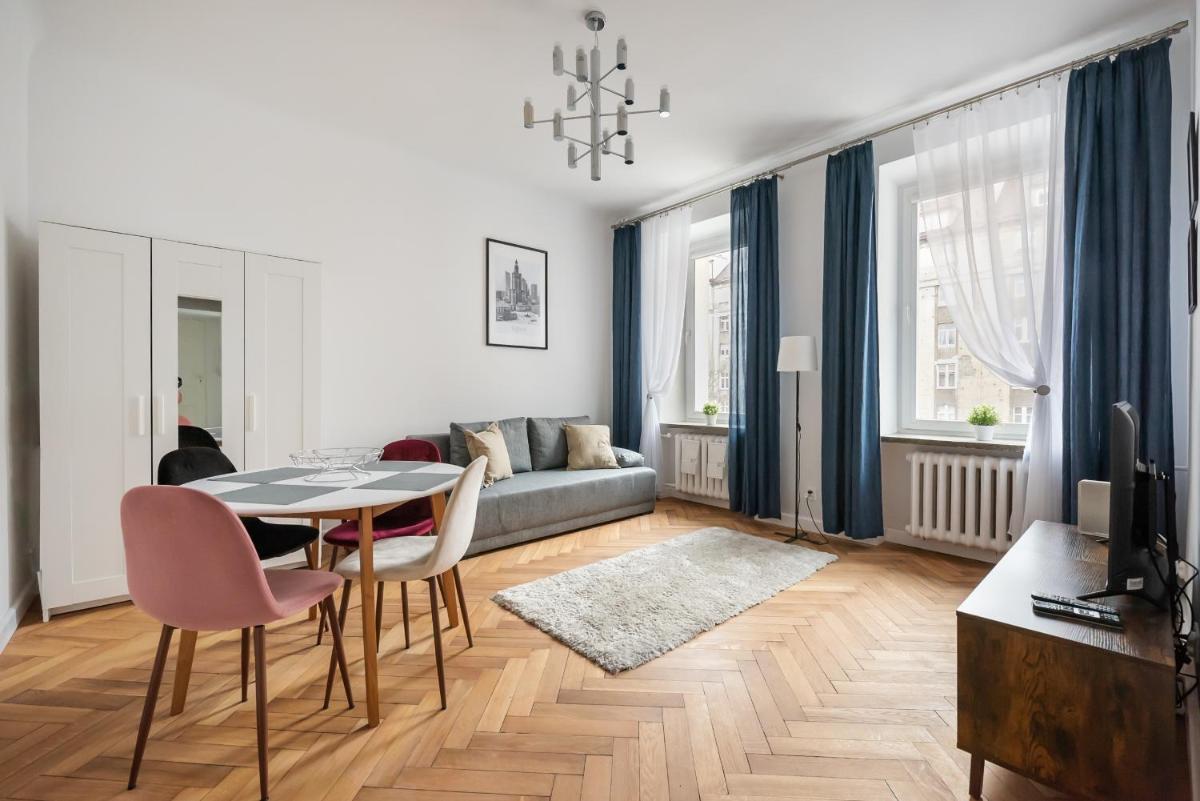 Chmielna Warsaw City Centre Apartment