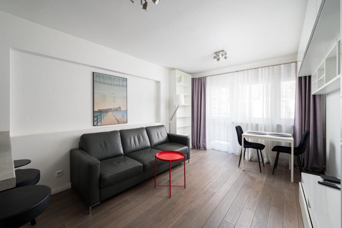 Chmielna Warsaw Downtown Apartment