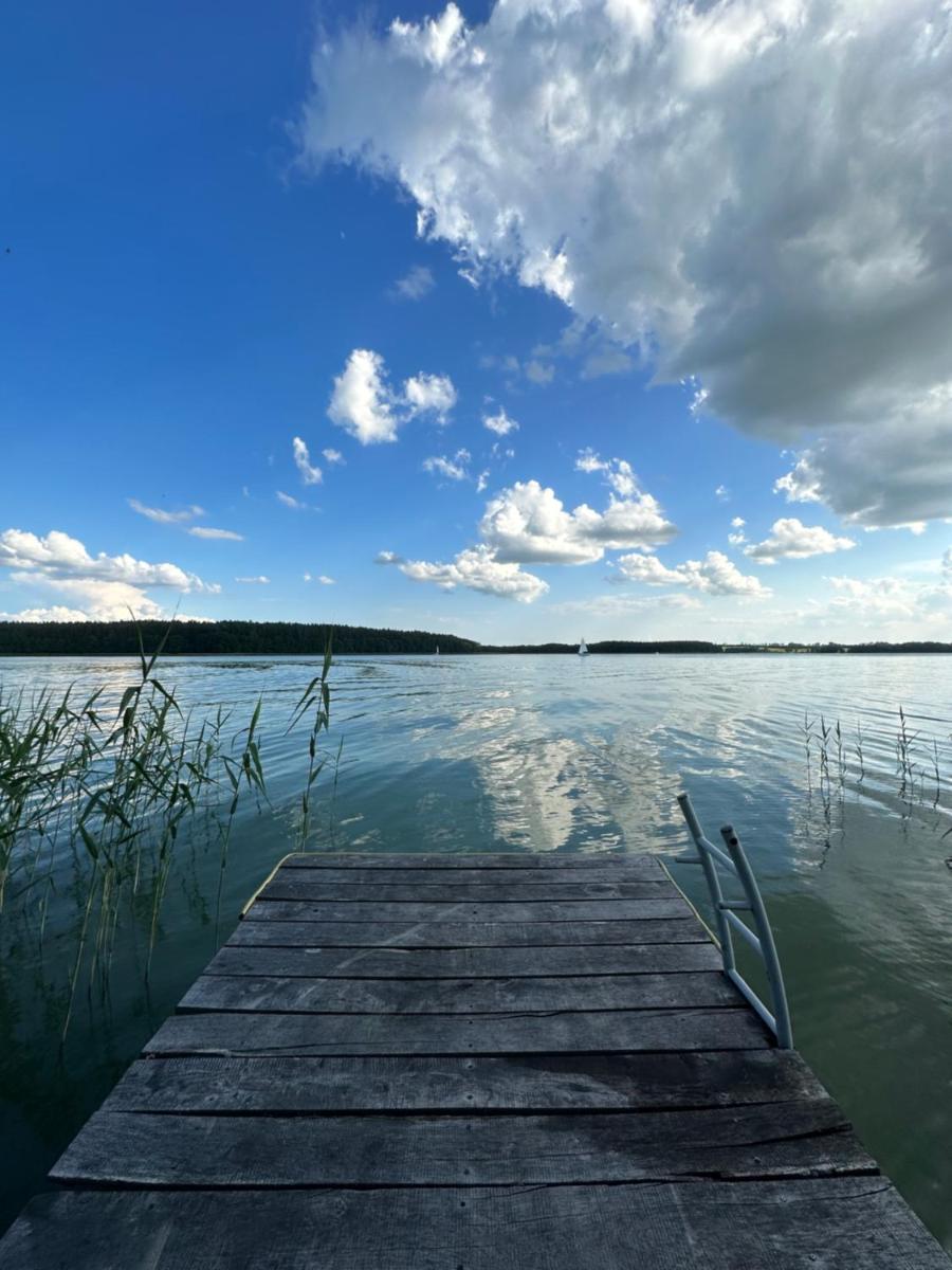 Dom z linią brzegową nad jeziorem Ryńskim - Mazury Wejdyki