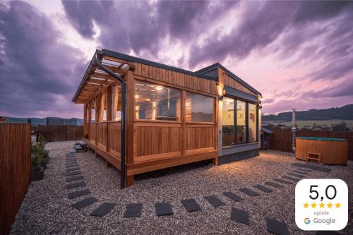 "RAJSKA POLANA" Domki PREMIUM balia z jacuzzi, sauna, basen, Adršpach, Skalne Miasto, Zamek Książ, Sokołowsko, Śnieżka, SUDETY