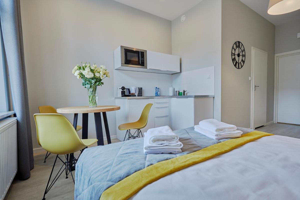 FLORIANSKA 32 by PI Apartments