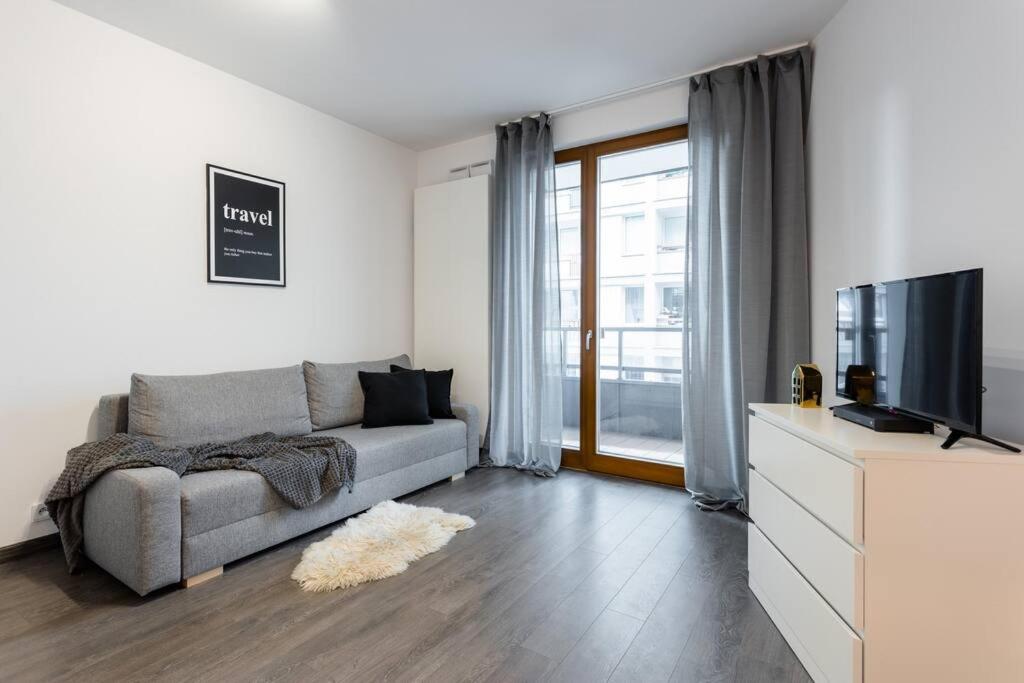 Golden Apartments Warsaw - Premium Building - Sol #37