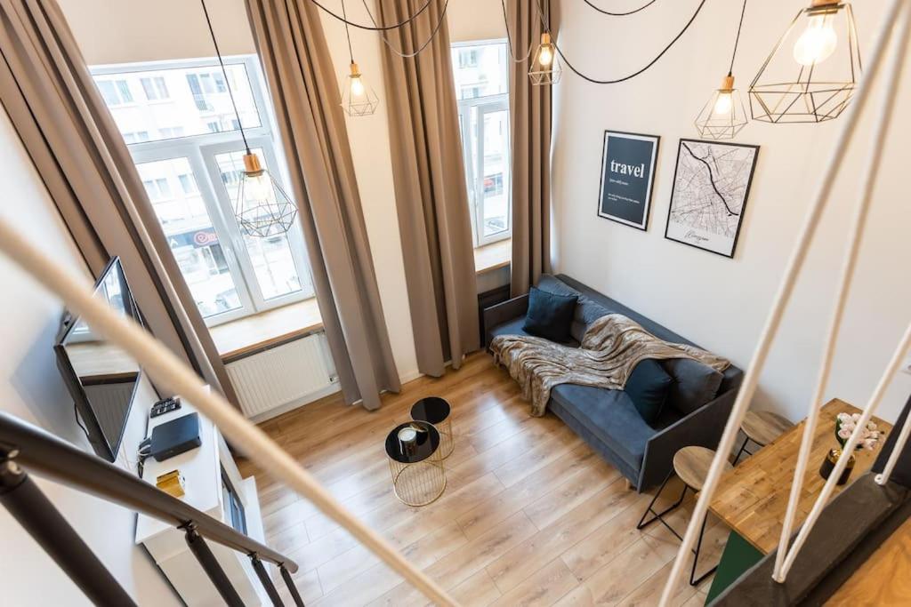 Urban Chic - City Center - Studio Apartment - Zlota