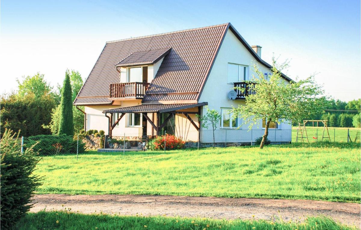 Beautiful Home In Lidzbark Warminski With Wifi