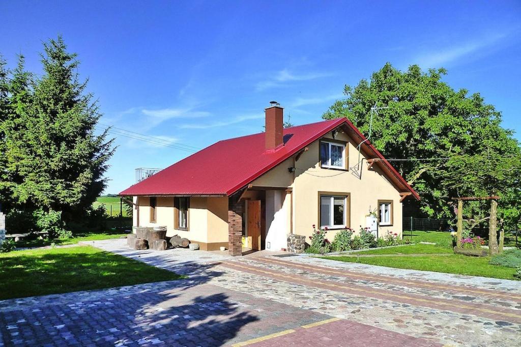 Large, detached holiday home for up to 10 people, Wiejkowko